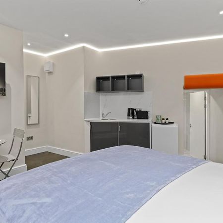 Modern Studio Flat Лондон Екстер'єр фото